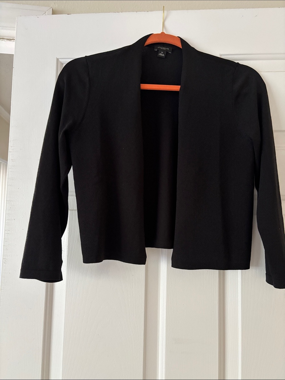 Ann Taylor Black Open-Front Cropped Blazer